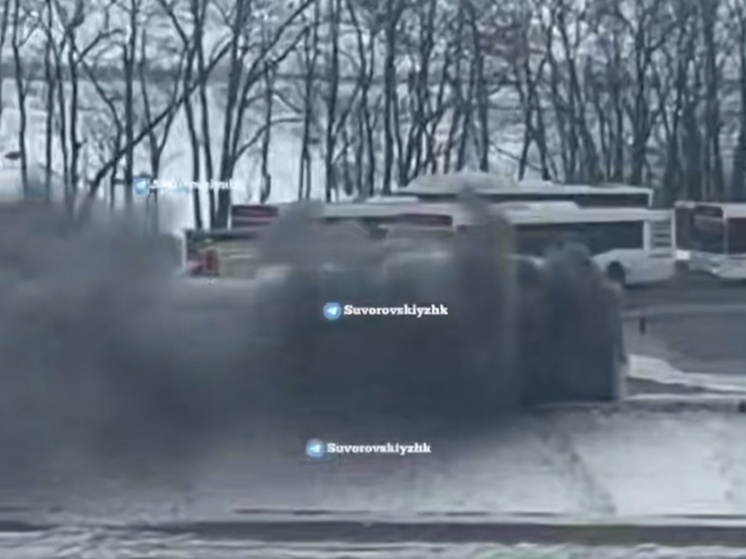  В Ростове на Суворовском загорелся пассажирский автобус №10