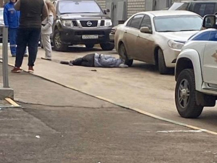 В тульском Заречье с 15 этажа упала женщина