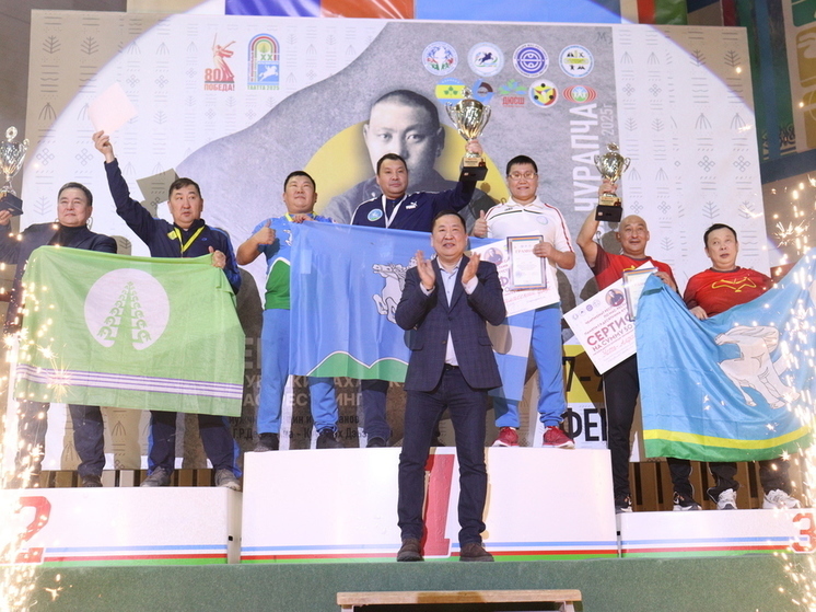 Сборные Мегино-Кангаласского и Таттинского улусов завоевали путевки на Игры Манчаары