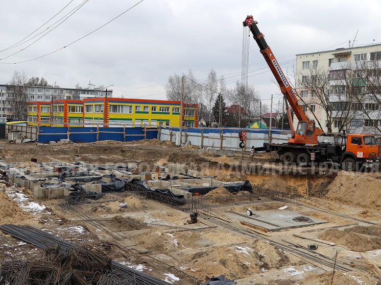 27 квартир в новостройке планируют передать брянским детям-сиротам.