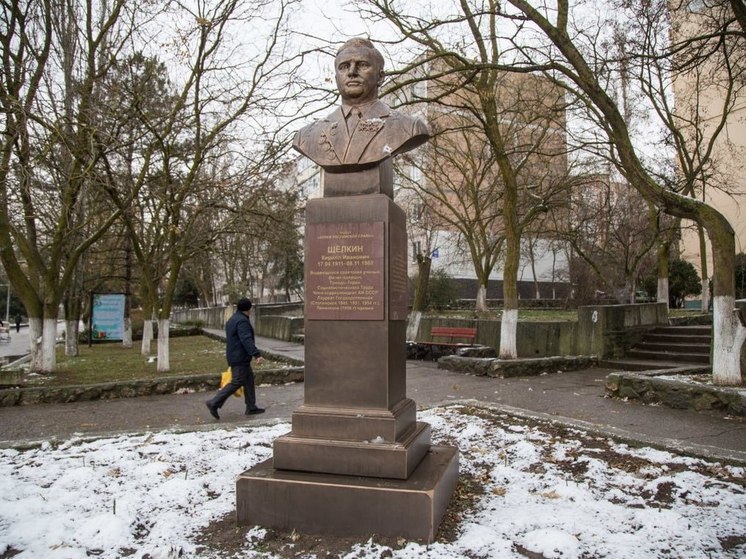 Стало известно, почему в крымском городе Щелкино изначально не было улиц