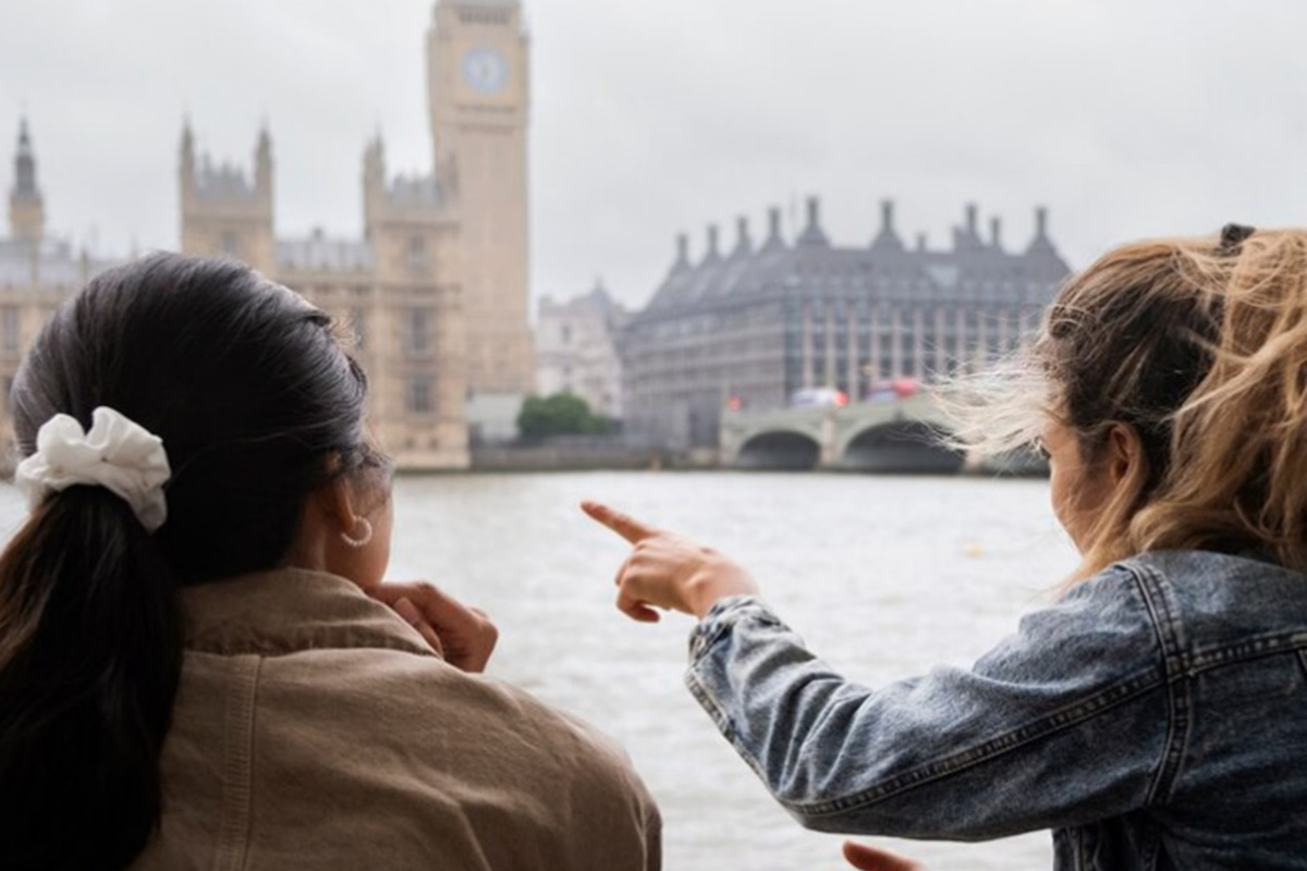 Молодые британцы признались в отсутствии гордости за свою «расистскую» страну