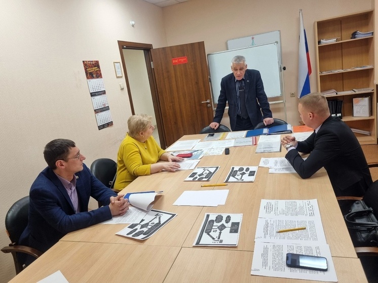 В Заполярье глухие и слабослышащие смогут удобно связаться с оператором Службы 112