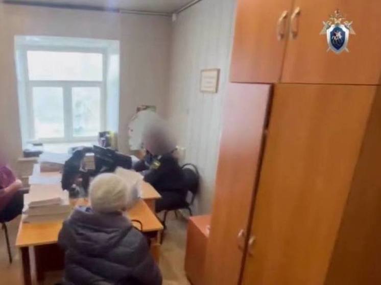 Сотрудницу ГУФССП из Сарова задержали за превышение полномочий