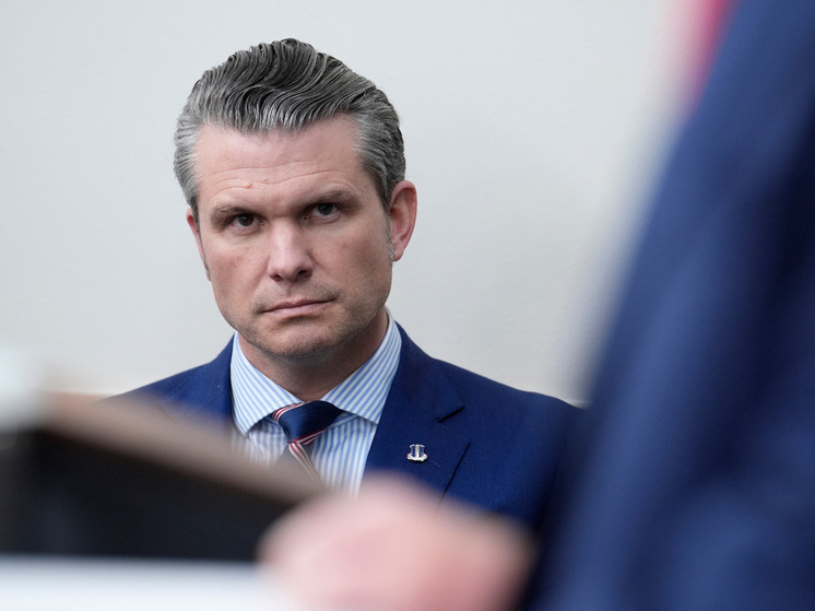 Министр обороны Хегсет: Миротворческая миссия на Украине не должна быть под эгидой НАТО