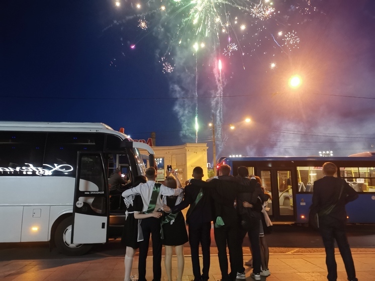 Выпускники 9 классов будут сдавать только два обязательных экзамена на ОГЭ в Приморье