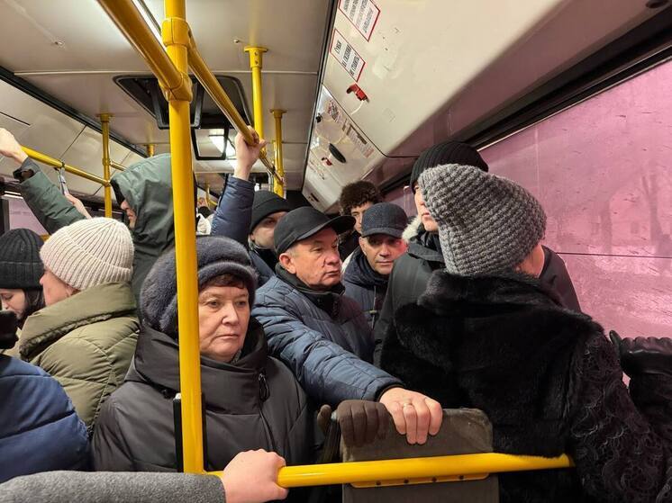 Министр транспорта проехал по маршруту №130 в Пензе в час-пик и выявил недостатки