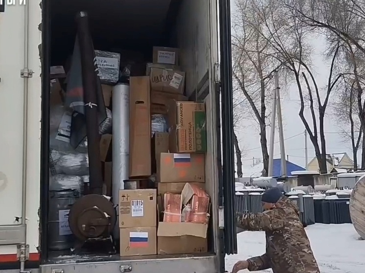 Фура с гуманитарным грузом из Хакасии выдвинулась в путь