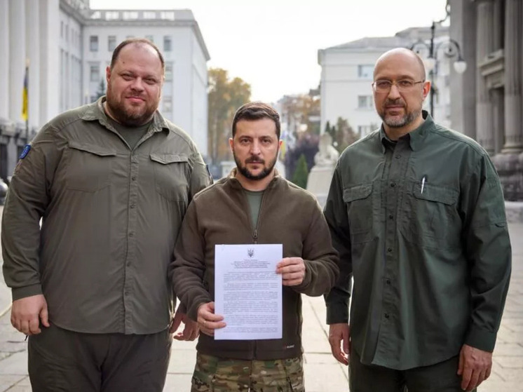 Журналист Боуз высмеял провал Украины после подписания заявки на вступление в НАТО