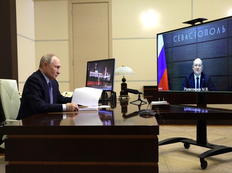 Путин поддержал выдвижение губернатора Севастополя на второй срок