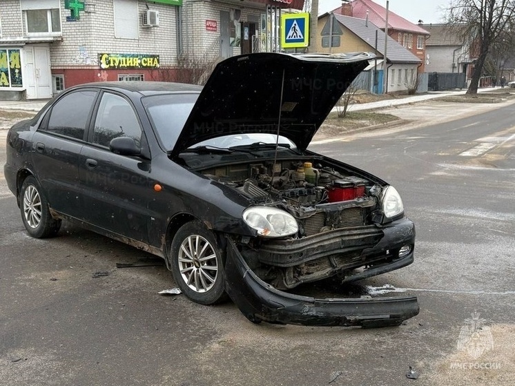 В Людинове столкнулись легковушки