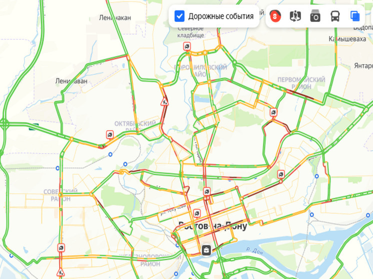   Восьмибалльные пробки сковали Ростов 14 февраля