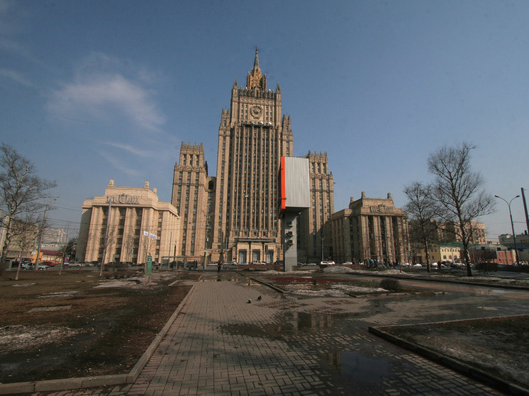 Посол РФ Степанов: Россию не интересует восстановление G8