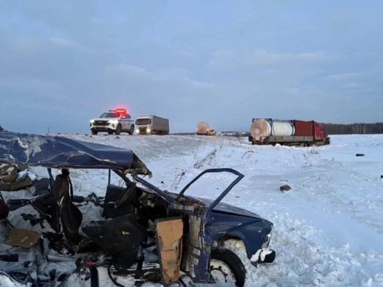 Четвертый человек погиб после ДТП с грузовиком под Красноярском