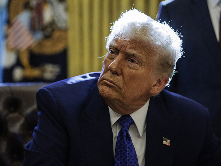 Британский король сыграл ключевую роль в решении Трампа насчет мятежного принца Гарри