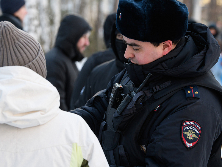 Женщина подожгла одежду в магазине в центре Москвы