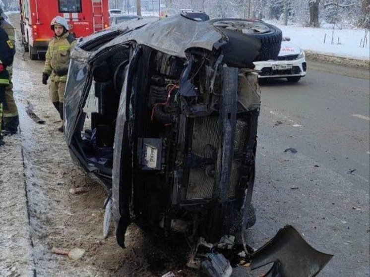 Трое нижегородцев пострадали в ДТП с «перевертышем»