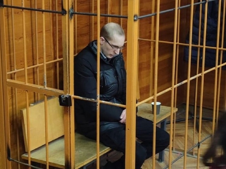 Заключили под стражу патологоанатома, обвиняемого в сексе с 12-летней