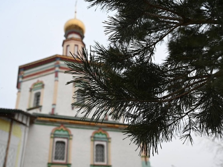 В Сретенском храме Серпухова прошло Арихиерейское Богослужение