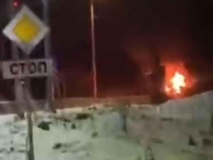 В Наугольном Сергиево-Посадского округа вечером вспыхнул автомобиль