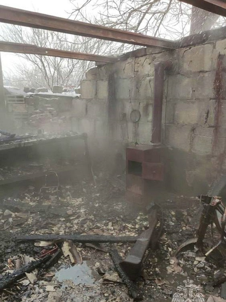 В Еленовке на пожаре погиб человек