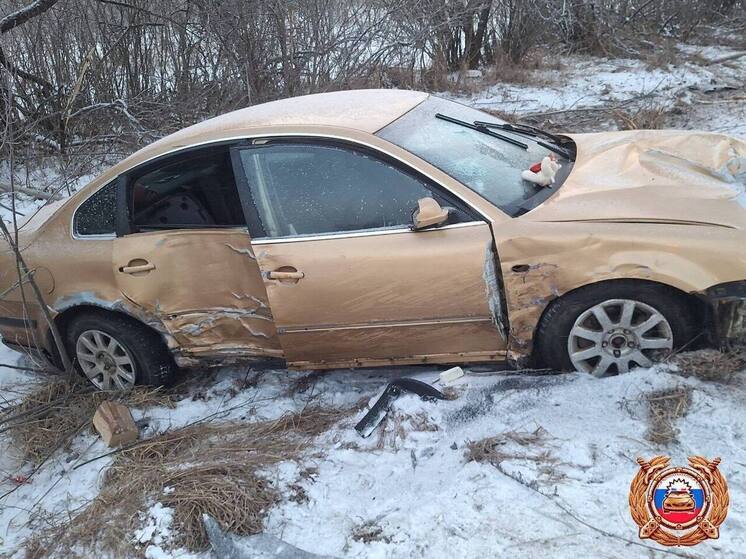 В Тверской области машина съехала в кювет: двое пострадали