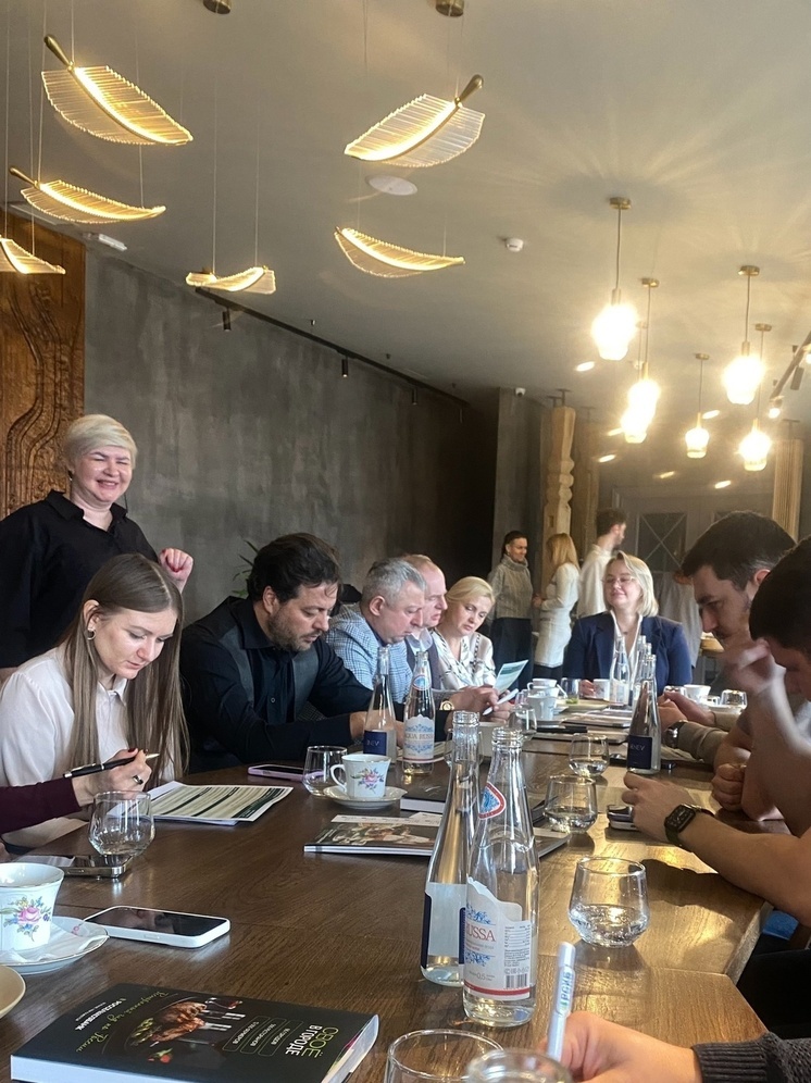 Калужские предприниматели встретились за бизнес-завтраком