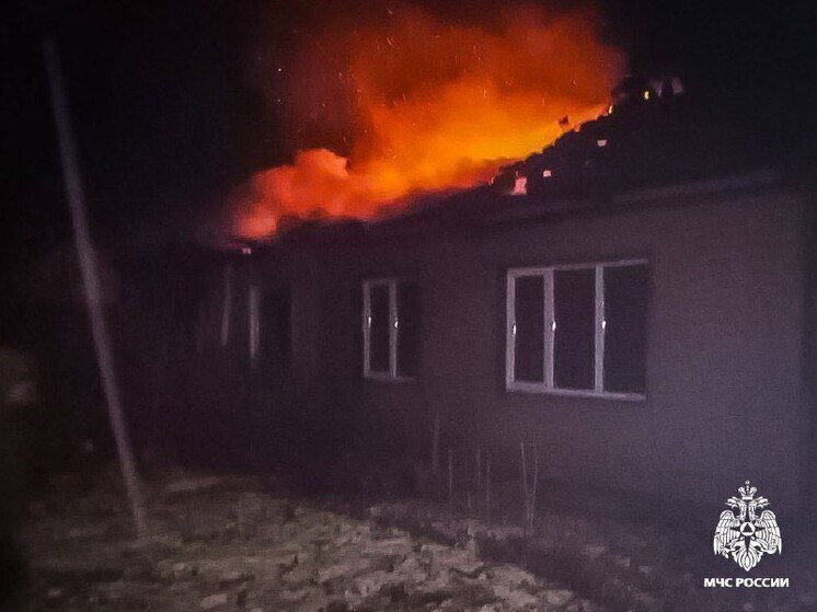МЧС: Школьник спас две семьи на пожаре в Смоленской области
