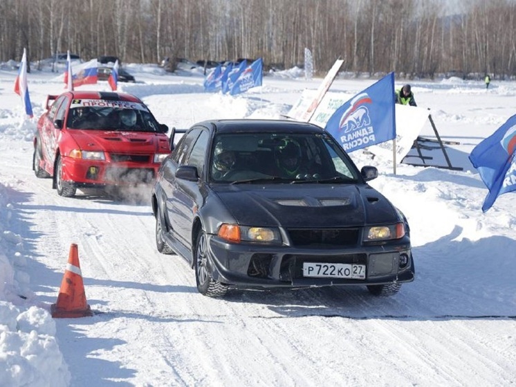 «Ледовая битва» собрала 70 гонщиков в пригороде Биробиджана