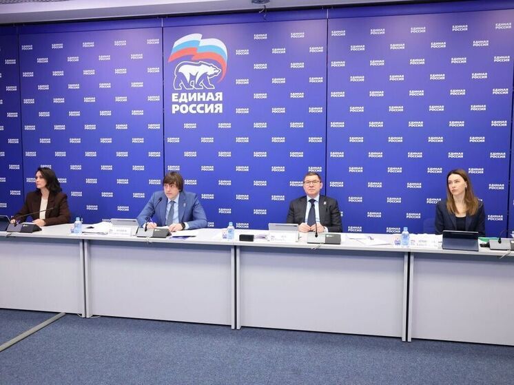 Владимир Якушев: По проекту «Единой России» и Минпросвещения в 2025 году отремонтируют почти 1,5 тысячи объектов образования