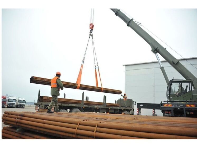 82 тонны конфискованных металлических труб передала Смоленская таможня на нужды СВО