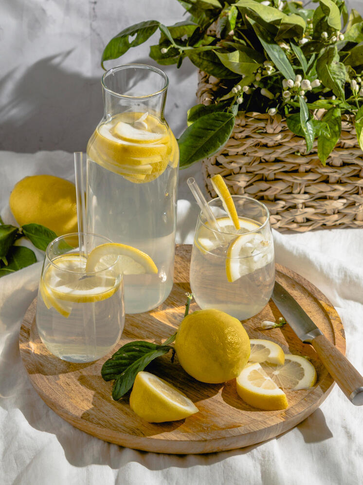 Эксперт Лялина объяснила, в чем смертельная опасность покупных лимонадов