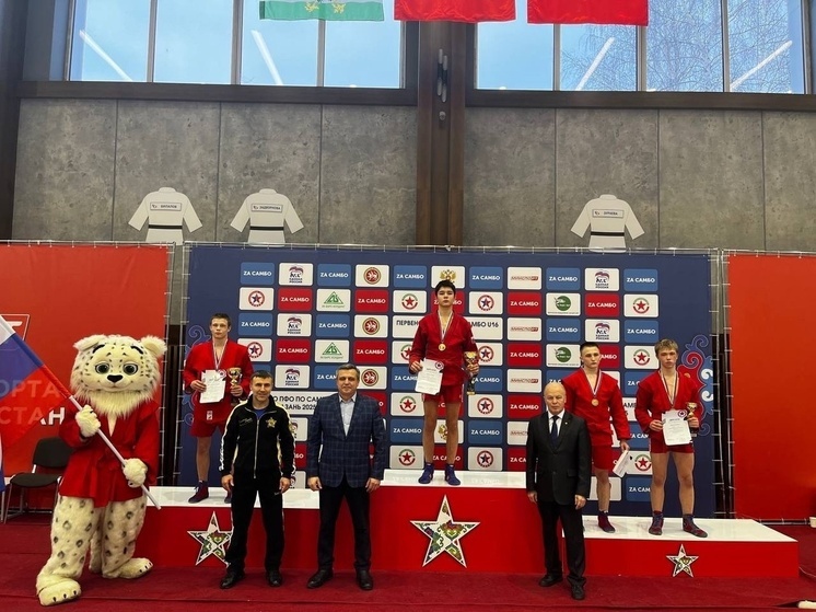 Пензенские спортсмены забрали золото на первенстве ПФО по самбо