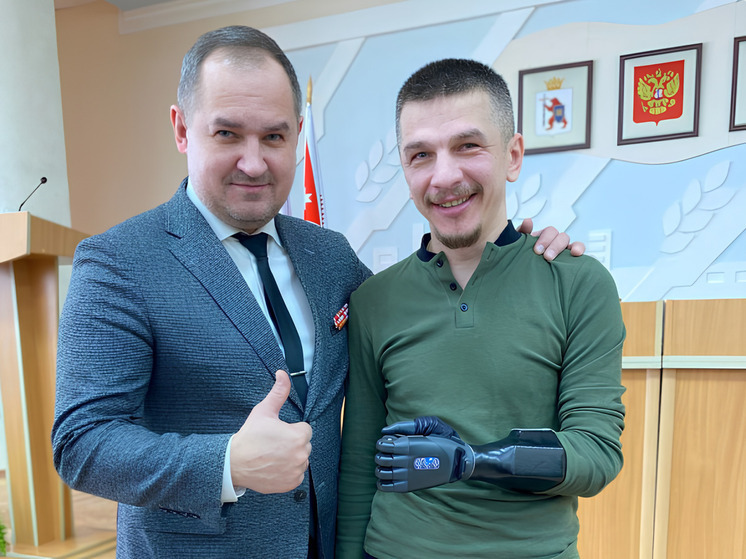 Участник СВО из Марий Эл получил бионический протез руки