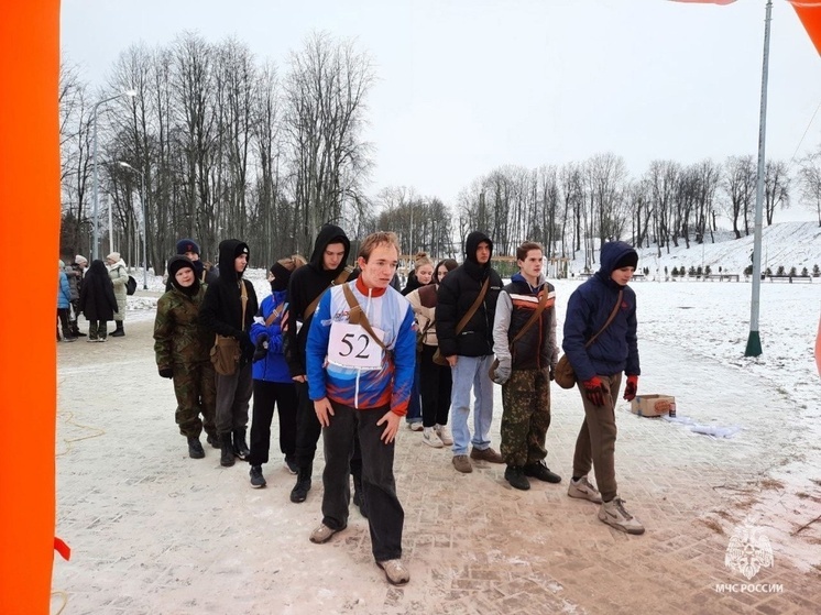 Великолукские кадеты выступили на игре «Юнармия-2025»