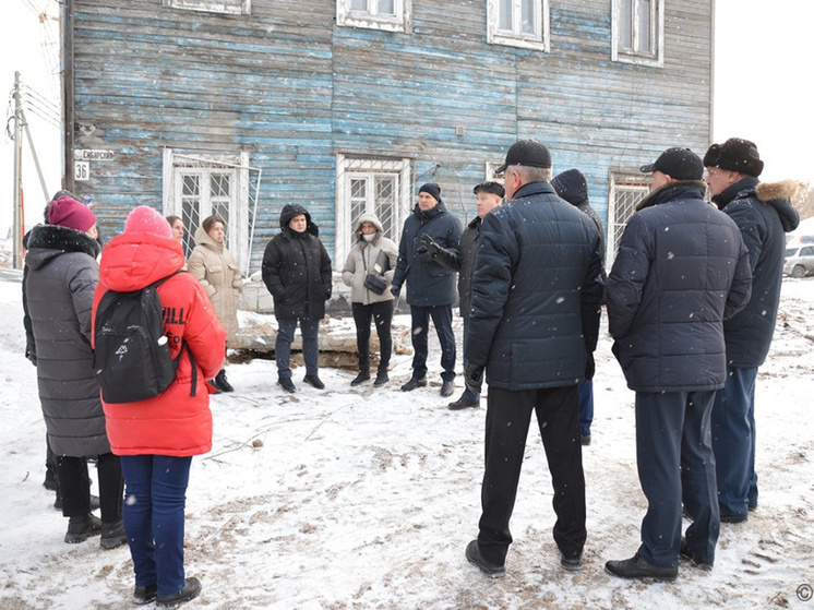 В Барнауле ввели режим повышенной готовности в доме с рухнувшим перекрытием