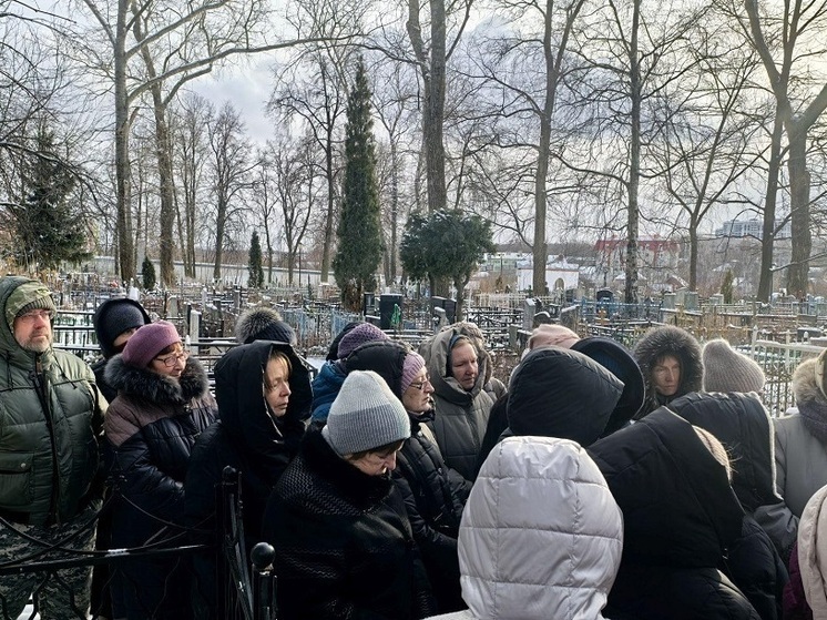 В Рязани священнослужители организовали экскурсию по Скорбященскому кладбищу