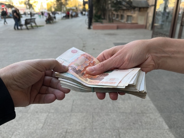Соцподдержка саратовцам составила 26,5 миллиарда рублей