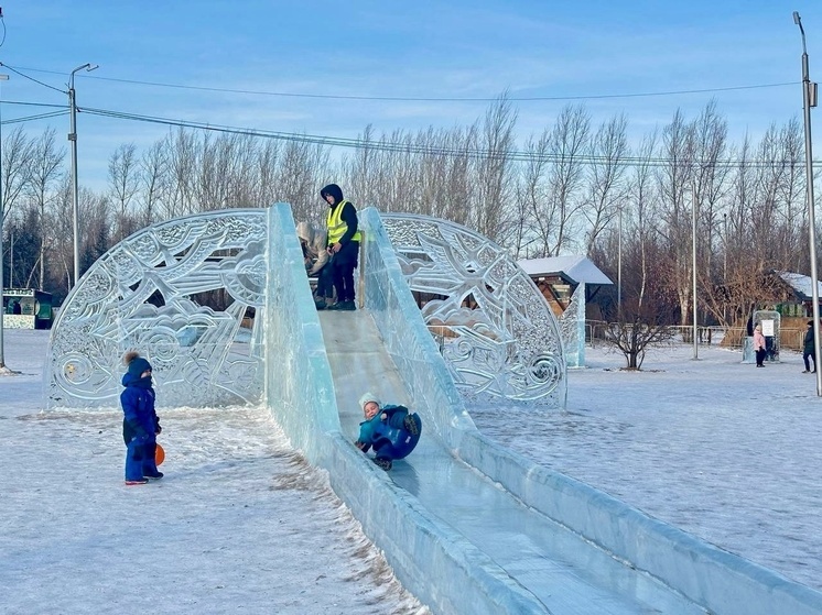 Ледовый городок на острове Татышев закроется 19 февраля