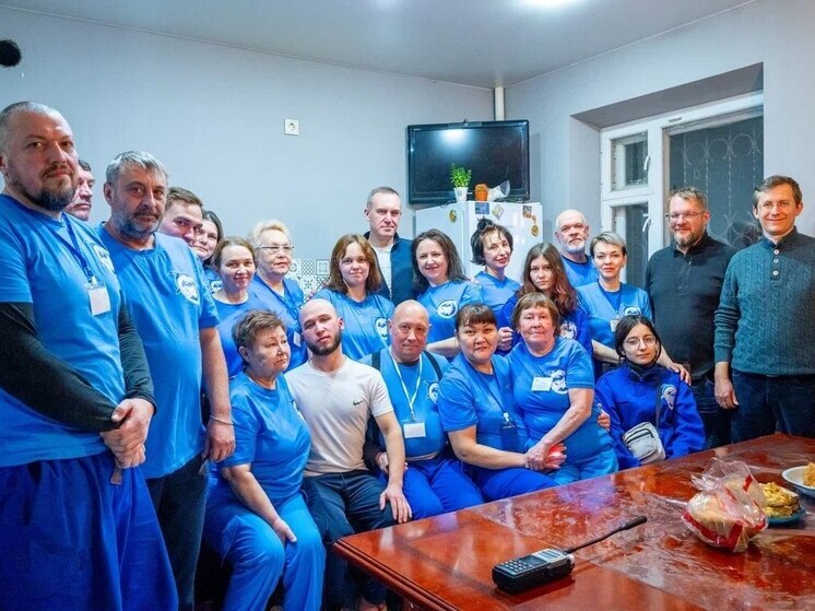 Руслан Кухарук поблагодарил добровольцев Гумкорпуса за вклад в Победу