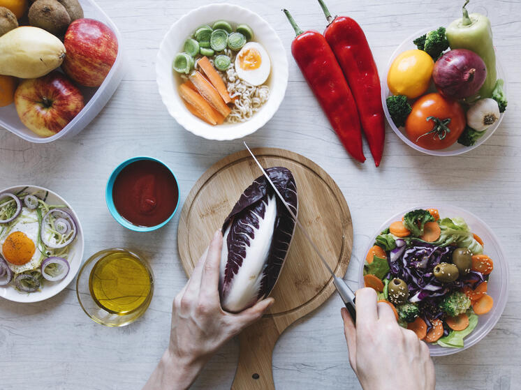 Врач Заможняя назвала продукты, разрушающие печень