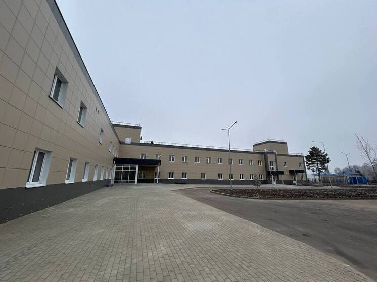 Вице-губернатор проверил ход строительства соцобъектов в Новопокровском районе