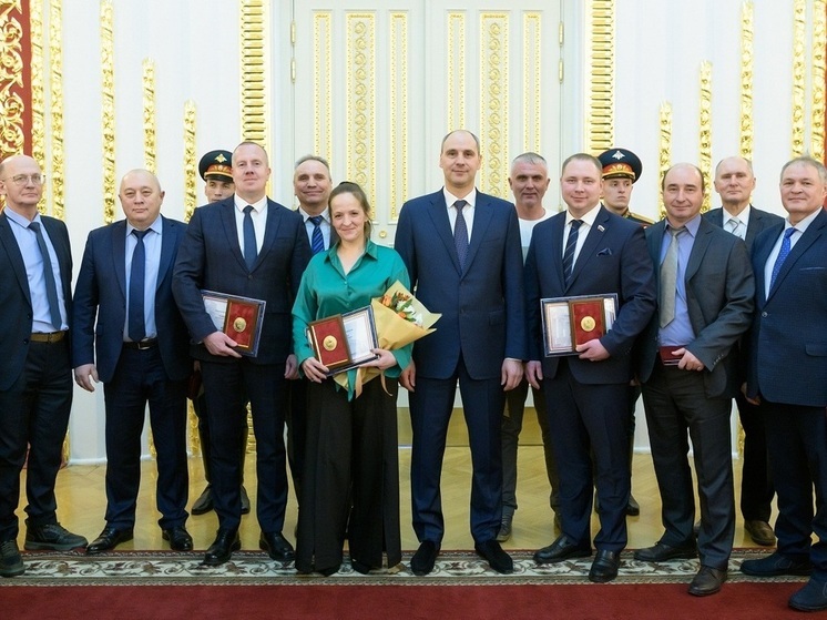 Работники Уральской Стали отмечены высокими государственными наградами