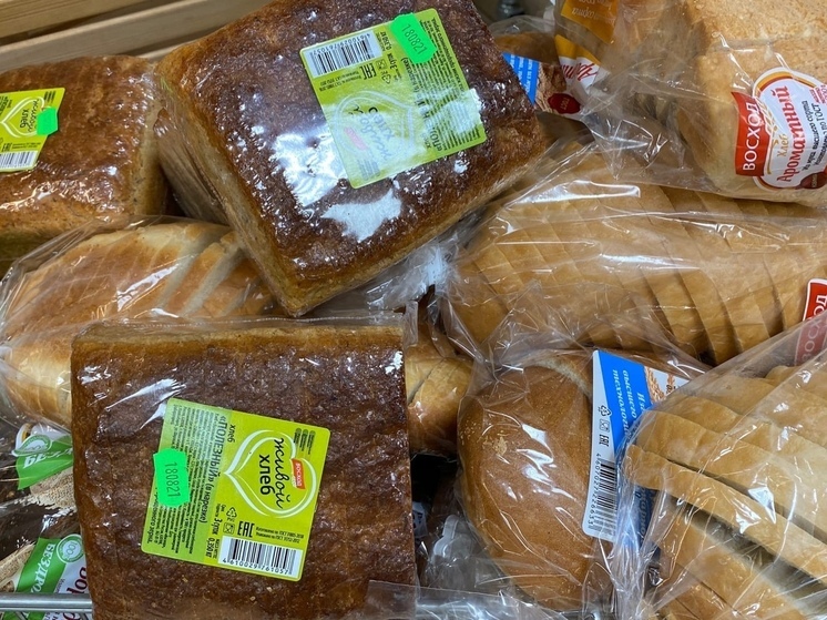 В магазинах Новосибирска хлеб «Украинский» заменили на «Урожайный»