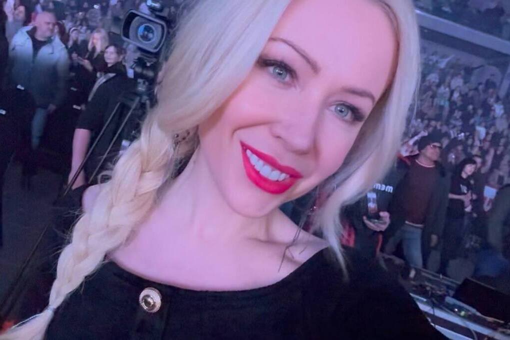 Фото певиц в нижнем белье Екатерина Мизулина намекнула на поездку в Новосибирск - МК Новосибирск