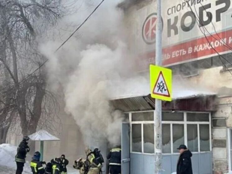 В Уфе пожарные потушили админисмтративной здание в историческом центре