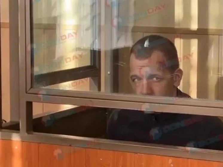 Подозреваемый в убийстве девушки и нападении на подростка в Ростове останется в СИЗО