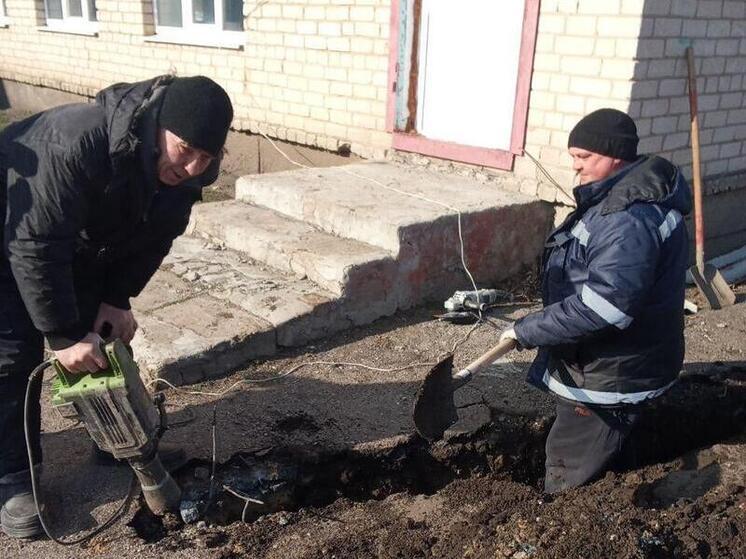 Рабочие из Пскова проведут водопровод в селе Вольное