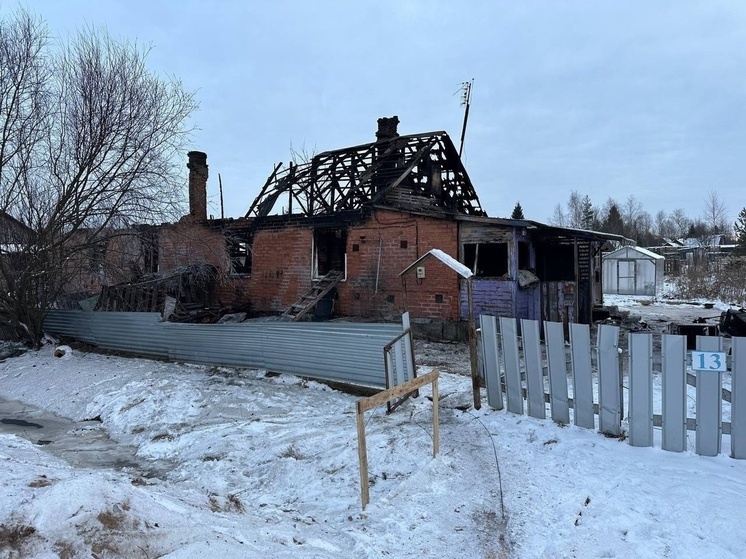 В Ярославской области без крыши над головой осталась многодетная семья