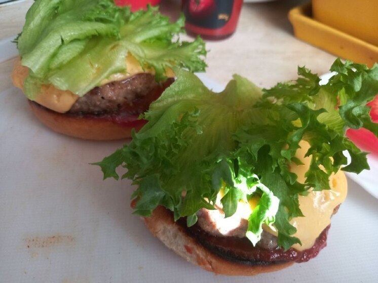 В Хабаровске в кафе отравились восемь посетителей